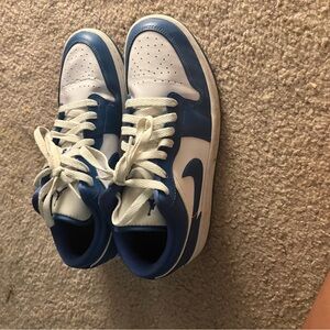 Nike blue dunks